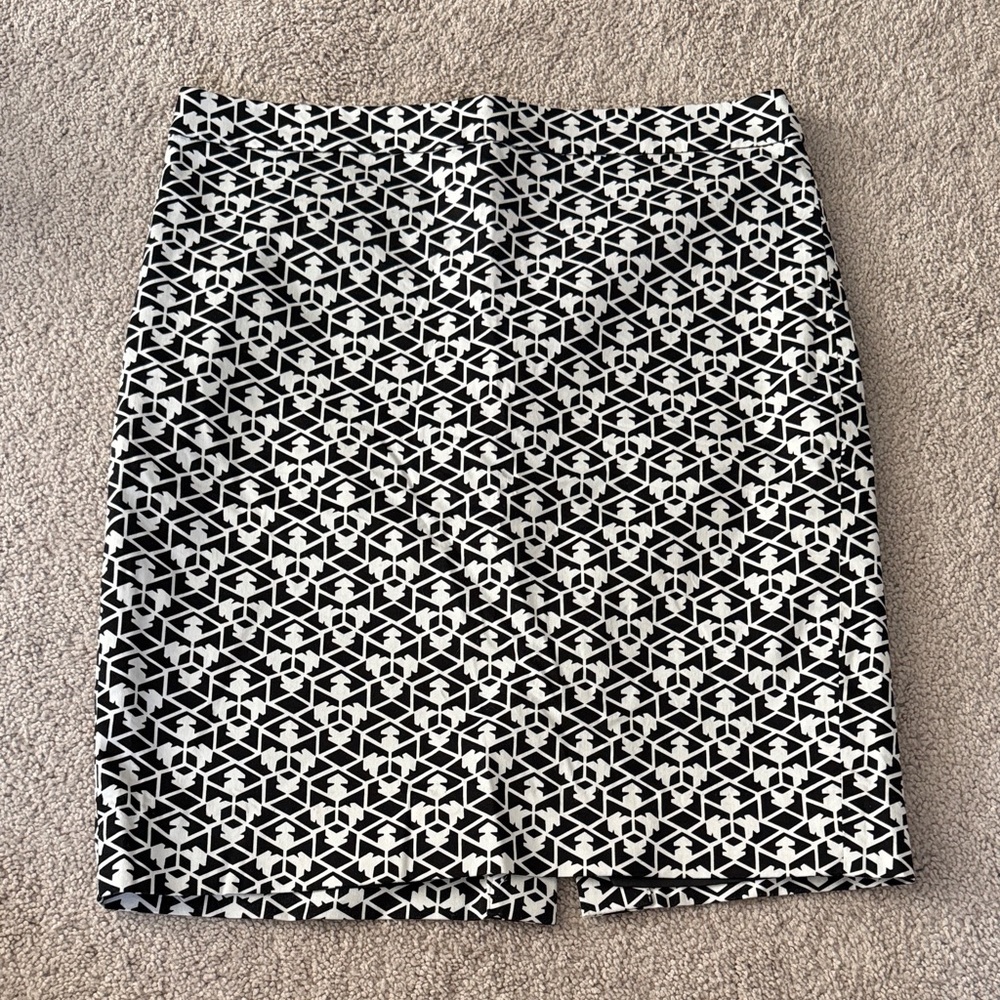 J.Crew Black & White Geometric Pencil Skirt